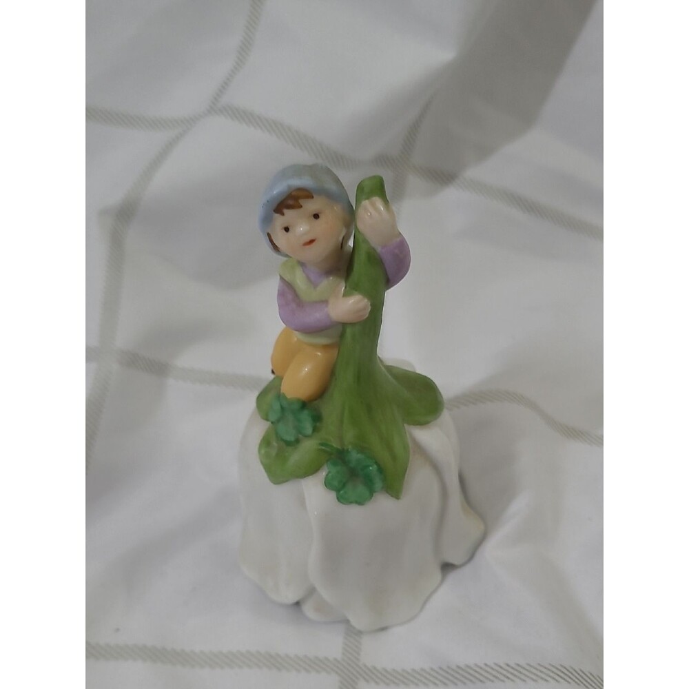 Avon Porcelain Collectible Bell (Missing Bell) ♻️ 5/$10 ♻️